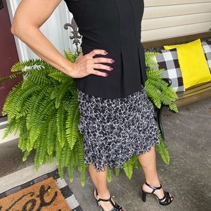 Women’s Fashionable Skirt